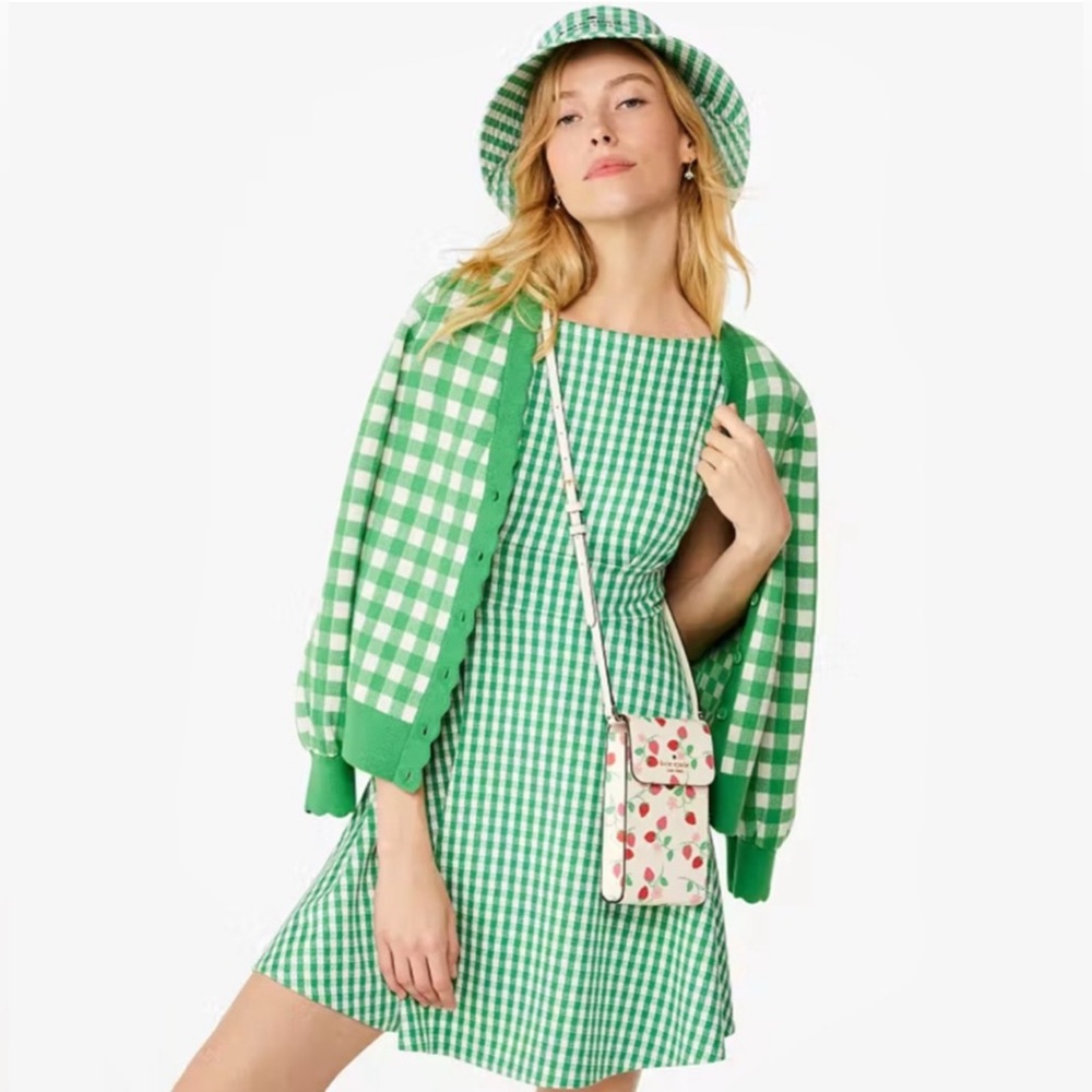 Kate Spade
Staci Wild Strawberries North South Flap Phone Crossbody - Picture 15 of 15